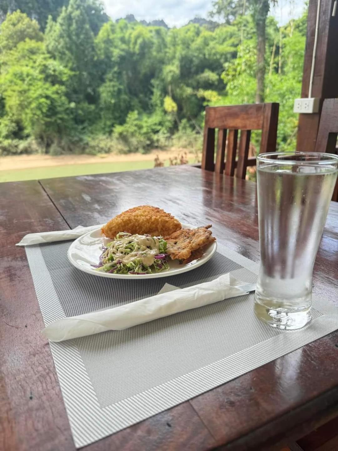 Konglor Cave Resort-Riverside Restaurant Ban O Esterno foto